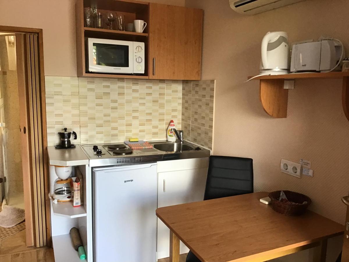 Dravecz Apartman Балатонлелле Екстер'єр фото