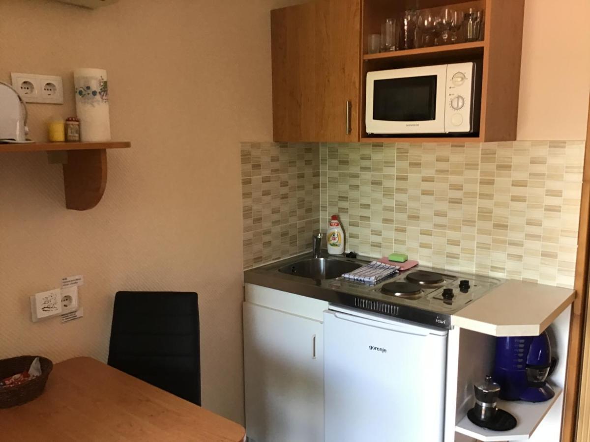 Dravecz Apartman Балатонлелле Екстер'єр фото